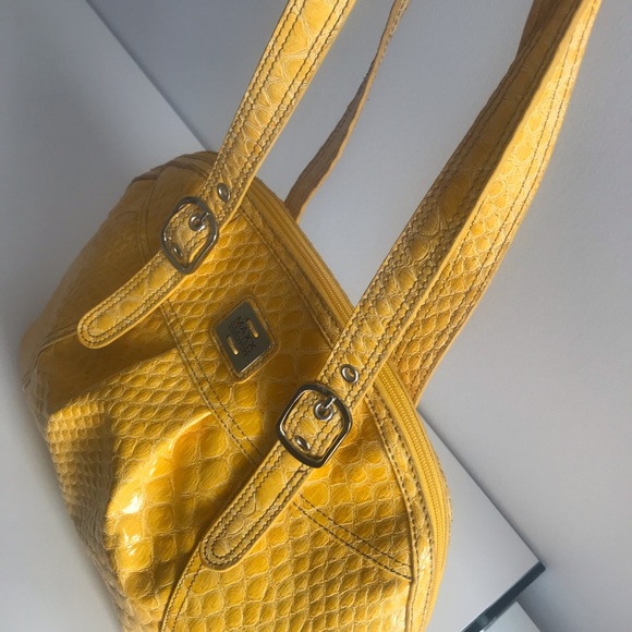 NWOT Maxx New York Yellow Faux Croc Hobo Spring Summer Bag - Picture 4 of 16
